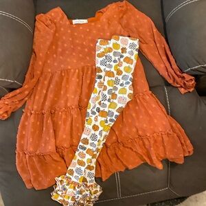 Girls fall outfit. Super cute.